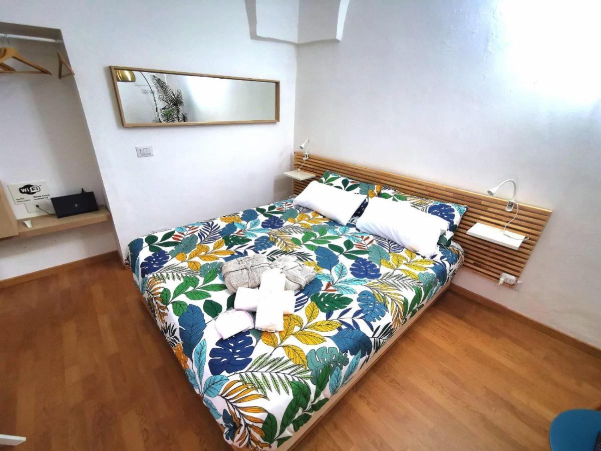 Apartamento Ma. Ma. Crociferi Catania Exterior foto